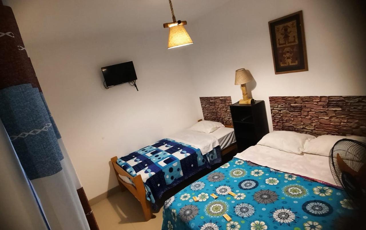 Hostal Brisa Marina Paracas Buitenkant foto